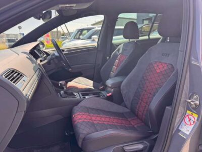 2019 Volkswagen Golf GTI TCR