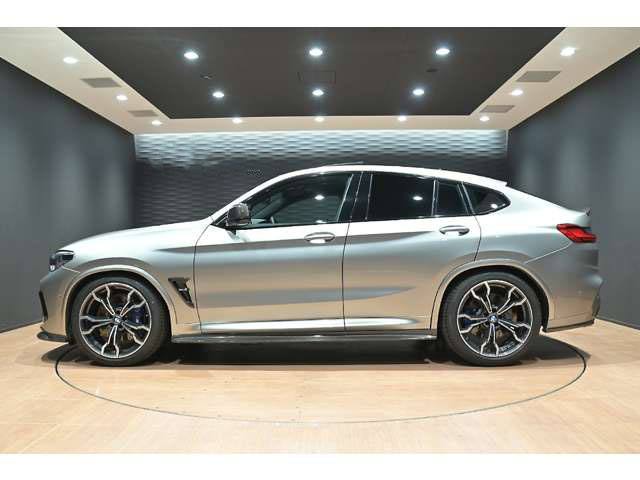 2019 BMW X4 M