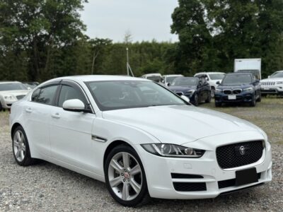2018 Jaguar XE 20t Prestige