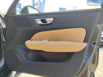 2020 Volvo V60 Cross Country T5 AWD Pro