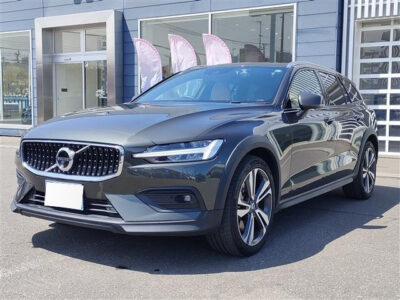 2020 Volvo V60 Cross Country T5 AWD Pro