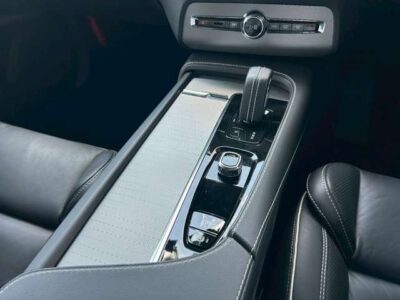 2021 VOLVO XC90 B6 AWD R-DESIGN