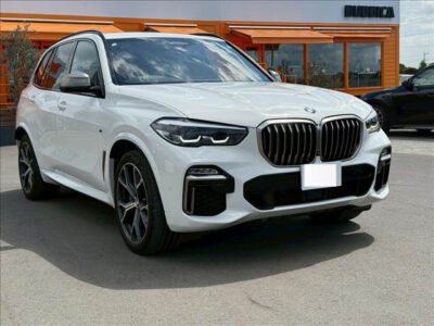 2020 BMW X5 M50i