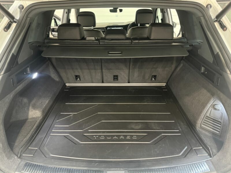 2018 Volkswagen Touareg V6 R-Line Tech TDI