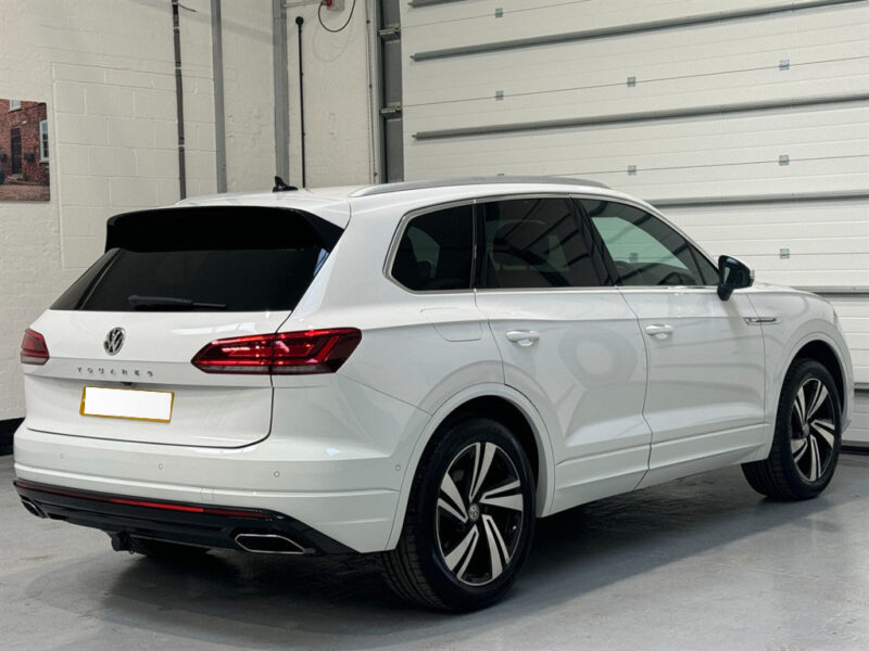 2018 Volkswagen Touareg V6 R-Line Tech TDI