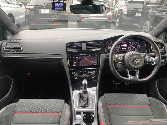 2019 Volkswagen Golf GTI Performance