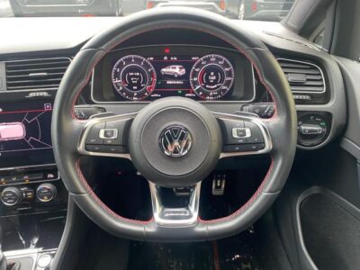 2019 Volkswagen Golf GTI Performance