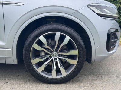 2019 Volkswagen Touareg 3.0TDI V6 R-LINE TECH TIPTRONIC 4MOTION