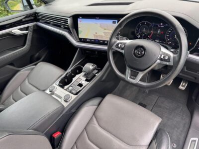 2019 Volkswagen Touareg 3.0TDI V6 R-LINE TECH TIPTRONIC 4MOTION