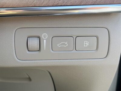 2020 Volvo XC90 T8 Twin Engine AWD Inscription