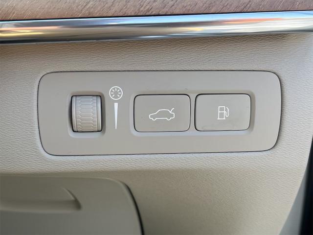 2020 Volvo XC90 T8 Twin Engine AWD Inscription
