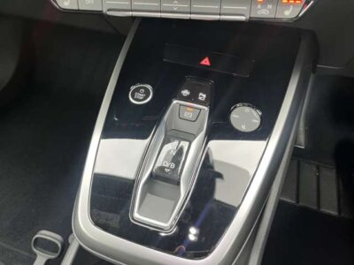 2022 AUDi Q4 e-tron 40 Advance