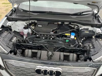 2022 AUDi Q4 e-tron 40 Advance