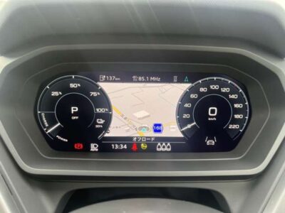 2022 AUDi Q4 e-tron 40 Advance