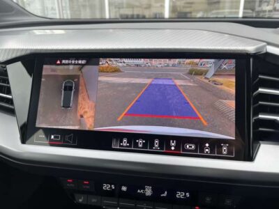 2022 AUDi Q4 e-tron 40 Advance