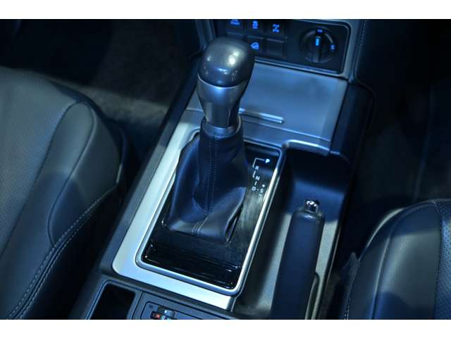 2022 Toyota Land Cruiser Prado TX-L Matt Black Edition