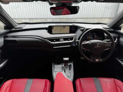 2019 LEXUS UX250h F Sport