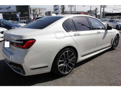 2020 BMW 740i M Sport