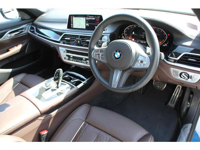 2020 BMW 740i M Sport