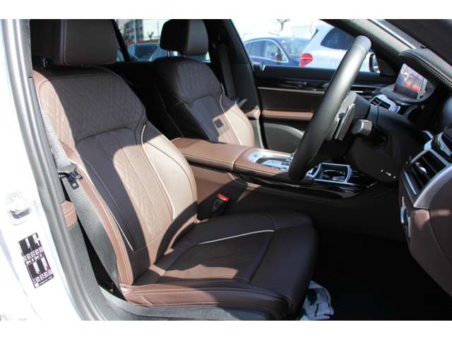 2020 BMW 740i M Sport
