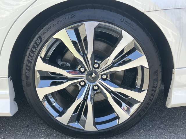 2018 TOYOTA CROWN HYBRID RS ADVANCE