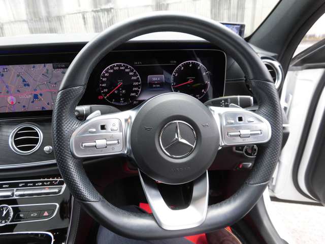 2019 MERCEDES BENZ E200 AVANTGARDE AMG LINE