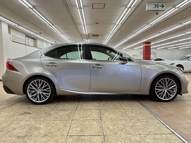 2018 LEXUS IS300 Version L