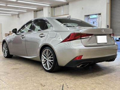 2018 LEXUS IS300 Version L