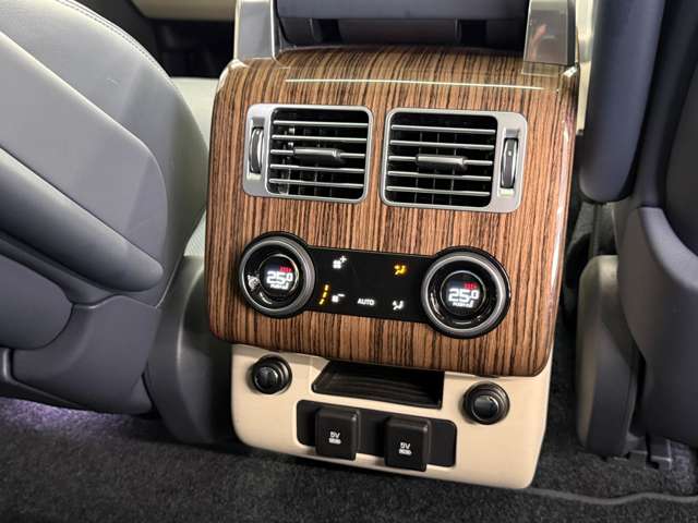2019 Land Rover Range Rover Vogue
