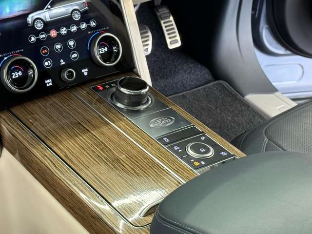 2019 Land Rover Range Rover Vogue
