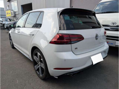 2018 Volkswagen Golf R