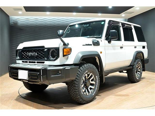 2024 Toyota Land Cruiser 70 AX - GDJ76W