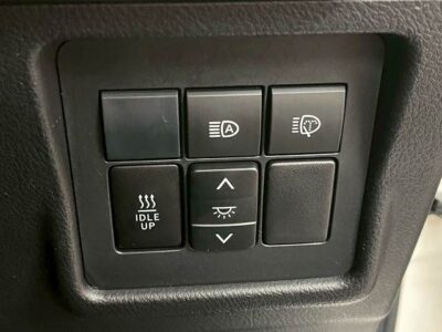 2018 Toyota Land Cruiser Prado TZ-G