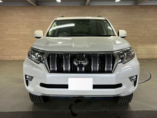 2018 Toyota Land Cruiser Prado TZ-G