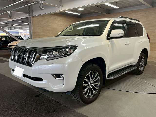 2018 Toyota Land Cruiser Prado TZ-G