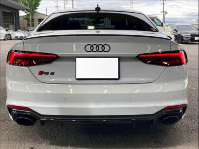2018 AUDI RS5