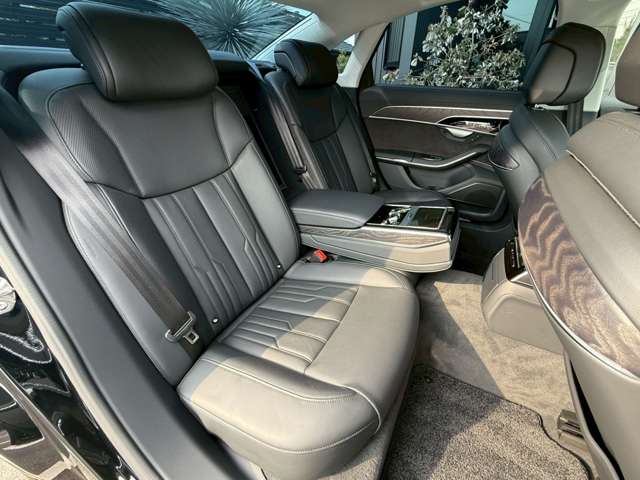 2019 AUDI A8 60TFSI QUATTRO