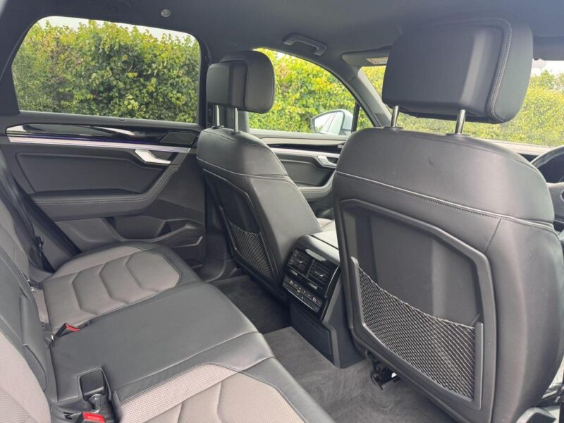 2019 Volkswagen Touareg 3.0TDI V6 R-LINE TECH TIPTRONIC 4MOTION