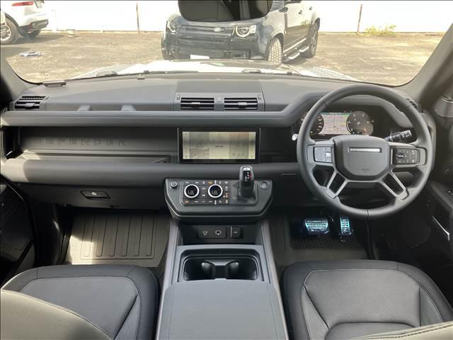 2023 Land Rover Defender 110X-Dynamic SE D300