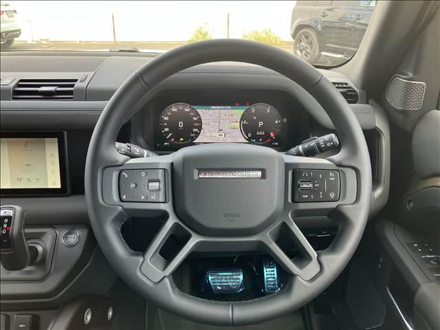 2023 Land Rover Defender 110X-Dynamic SE D300