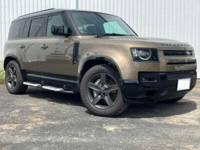 2023 Land Rover Defender 110X-Dynamic SE D300