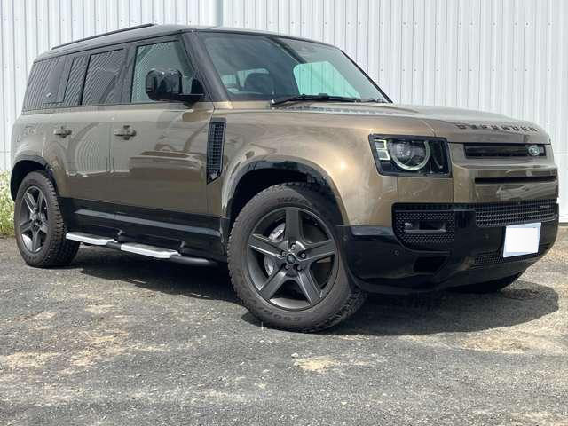 2023 Land Rover Defender 110X-Dynamic SE D300
