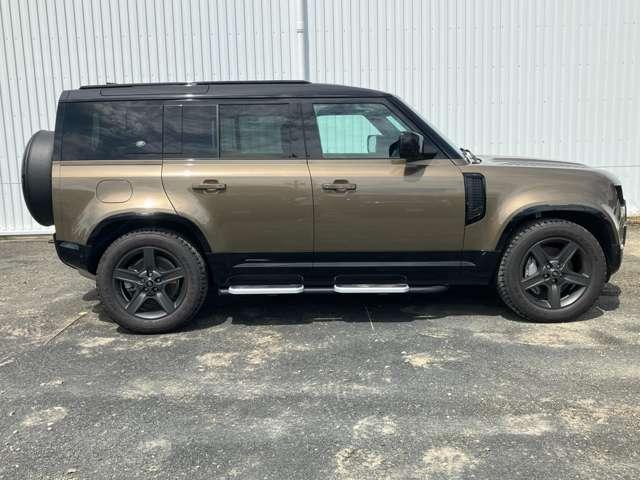 2023 Land Rover Defender 110X-Dynamic SE D300