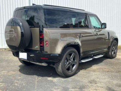 2023 Land Rover Defender 110X-Dynamic SE D300