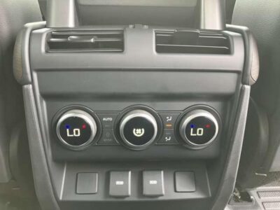2023 Land Rover Defender 110X-Dynamic SE D300