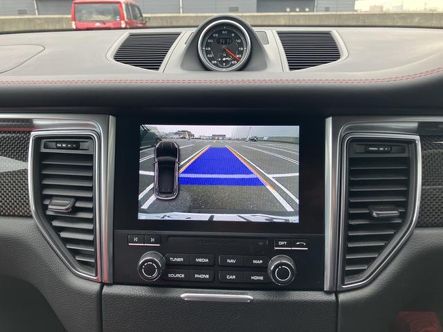 2018 Porsche Macan Turbo