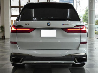 2020 BMW X7 M50i