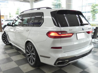 2020 BMW X7 M50i