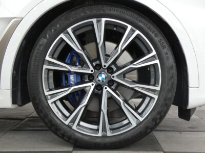 2020 BMW X7 M50i
