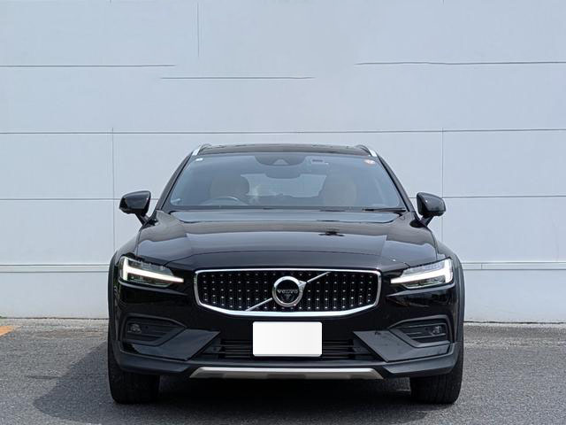 2019 VOLVO V60 CROSS COUNTRY T5 AWD PRO